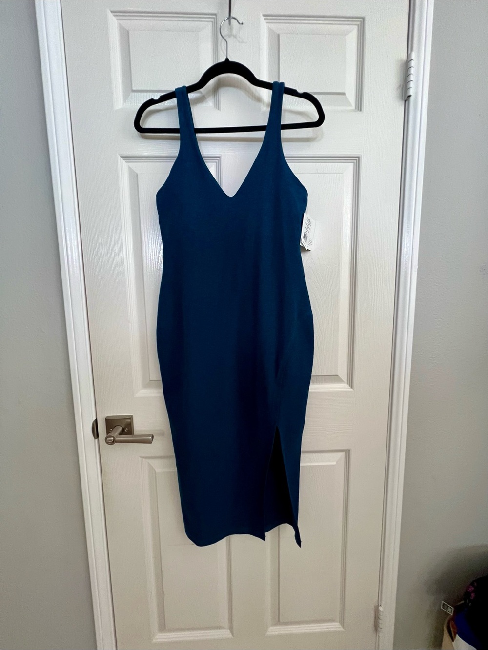 Beyond Yoga Teal V-Neck Midi Dress with Side Slit